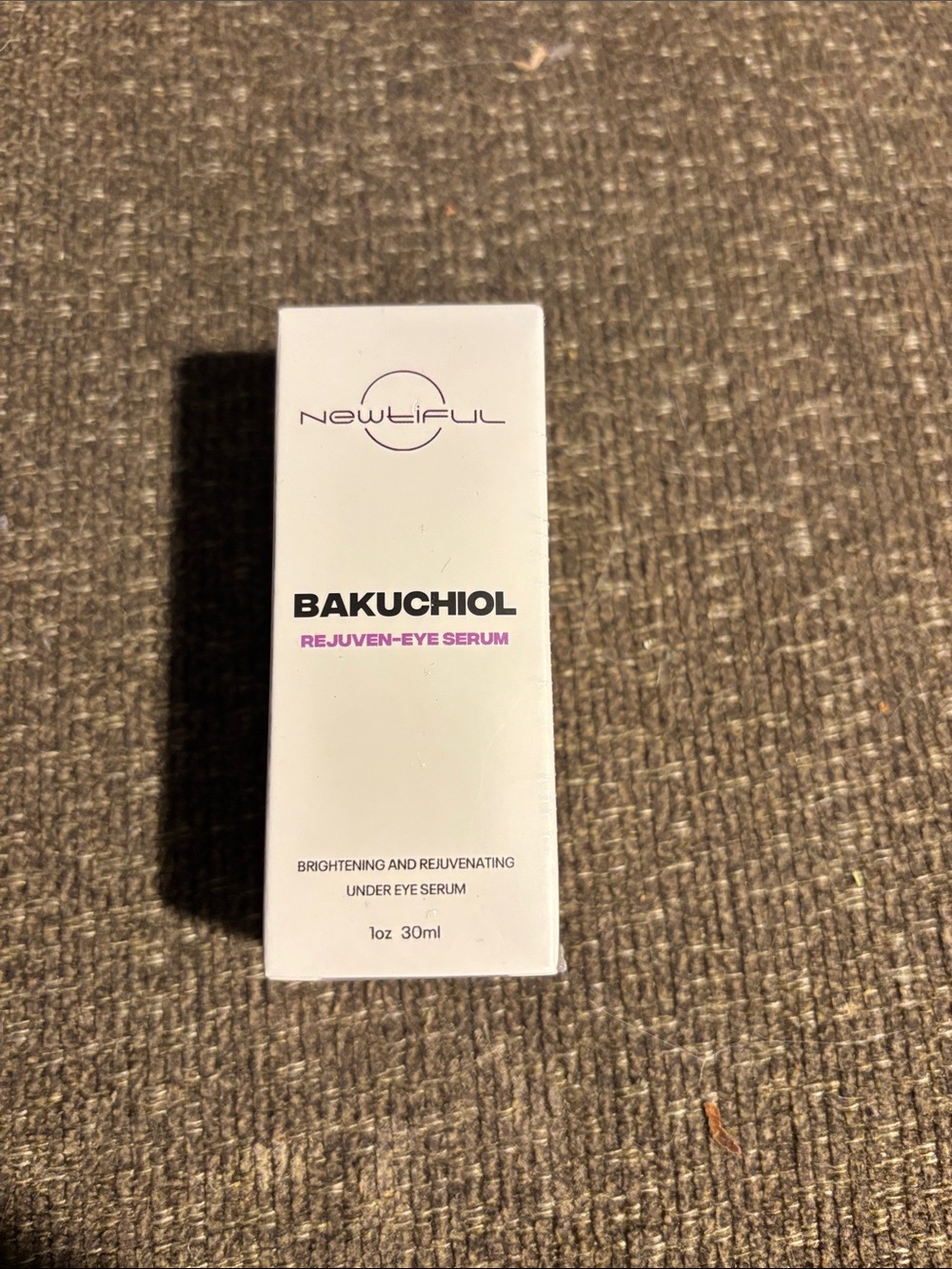 Bakuchiol Rejuven-Eye Serum — White
